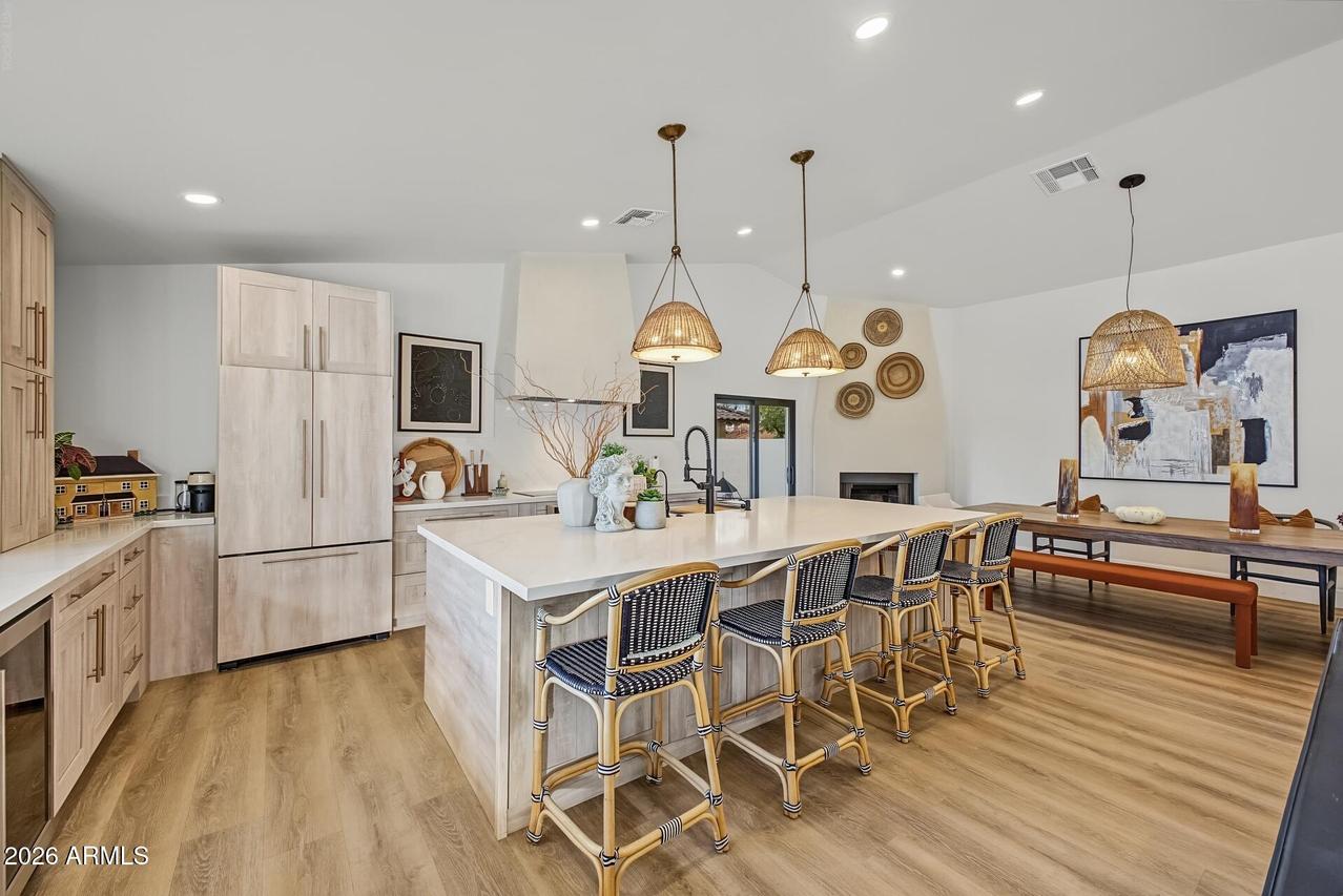 6073 E Waltann Ln., Scottsdale, AZ 85254