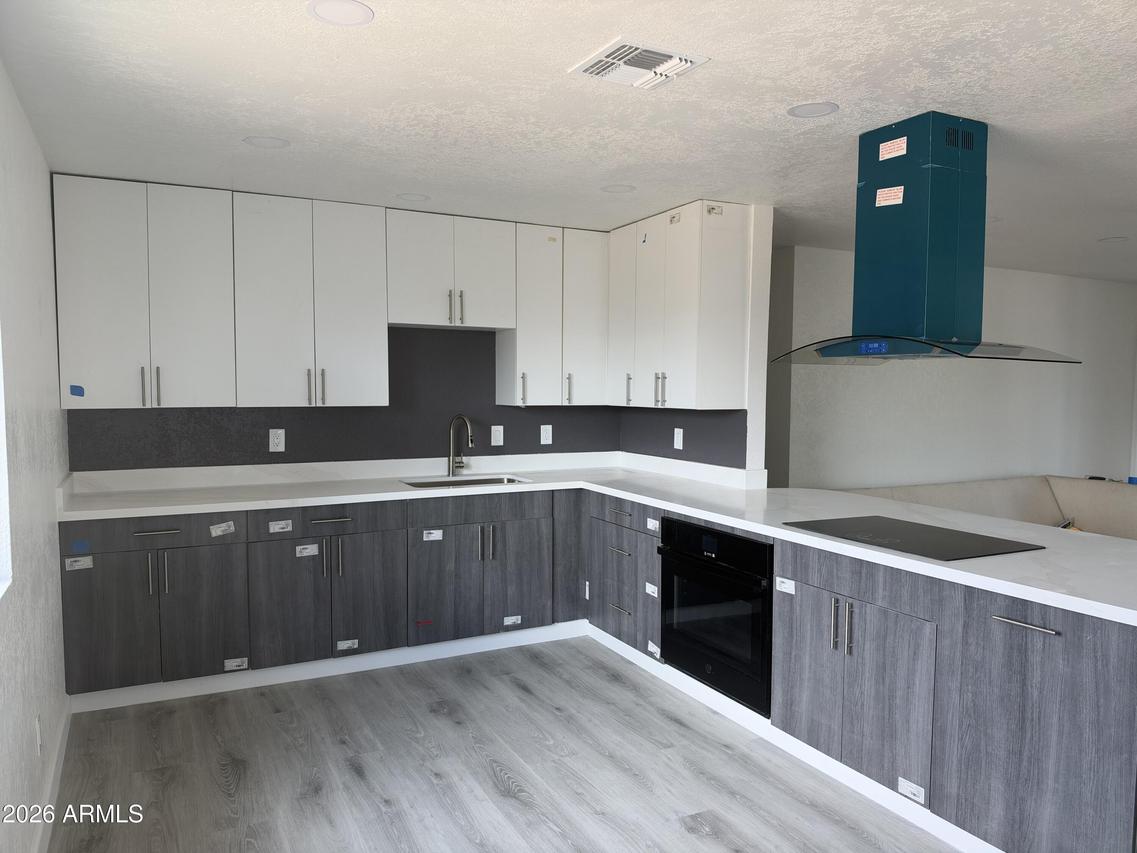 3408 N 86th Ln., Phoenix, AZ 85037