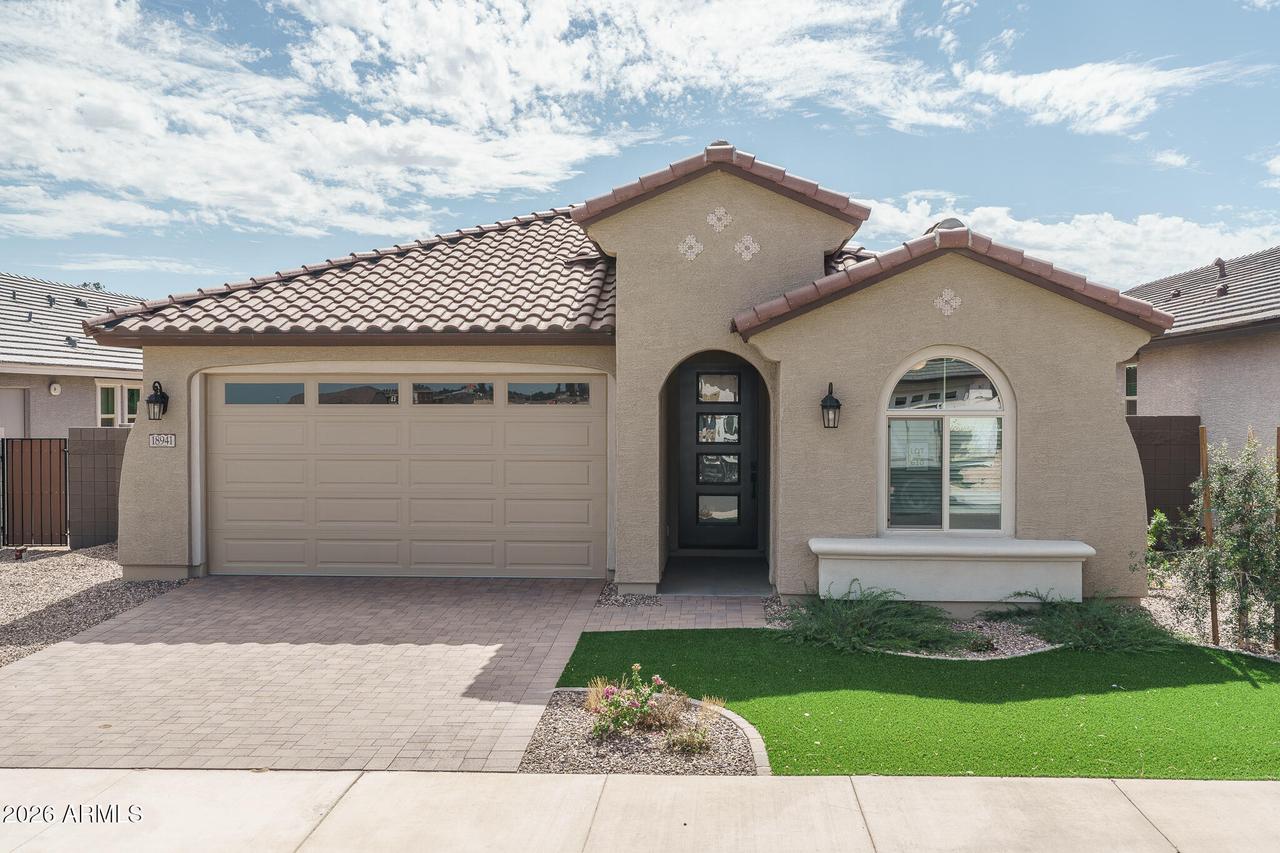 18941 W Monterosa St., Litchfield Park, AZ 85340