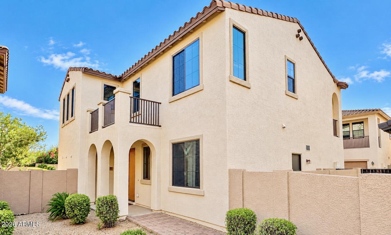 2311 W Dusty Wren Dr., Phoenix, AZ 85085