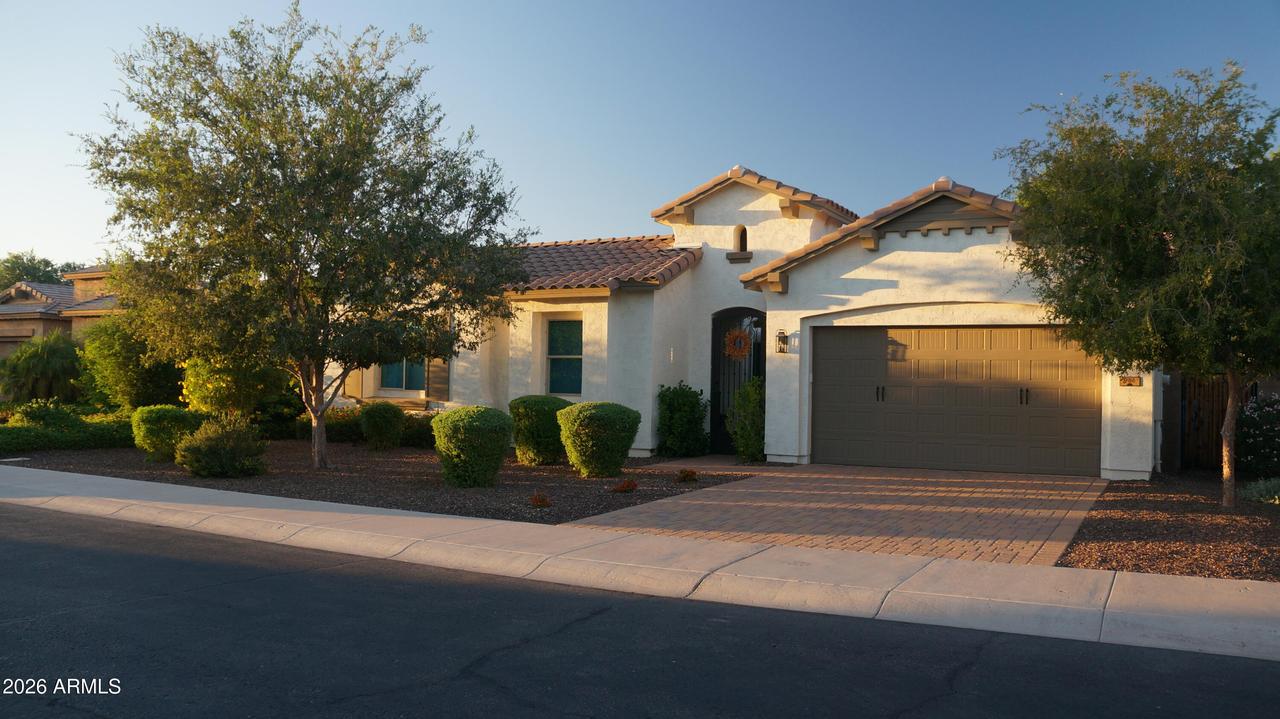 986 E Hampton Ln., Gilbert, AZ 85295