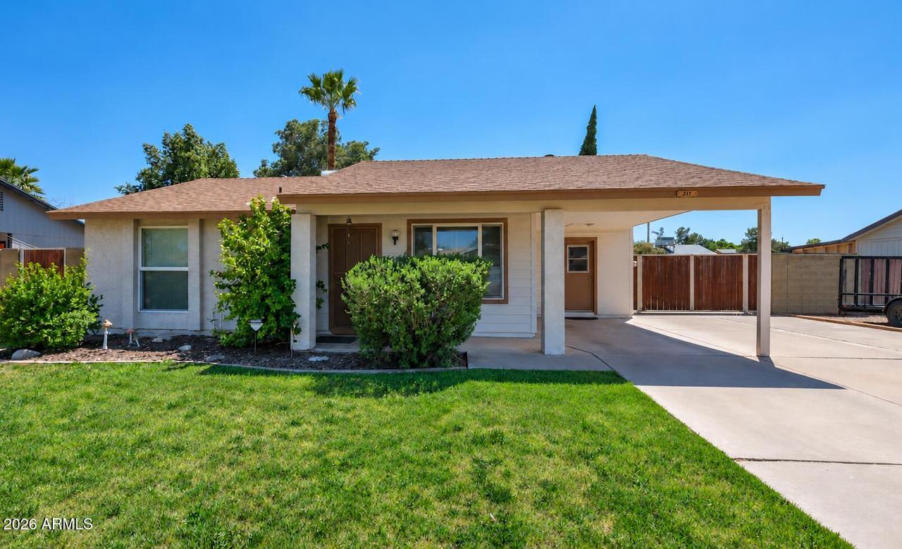 817 W El Alba Way, Chandler, AZ 85225