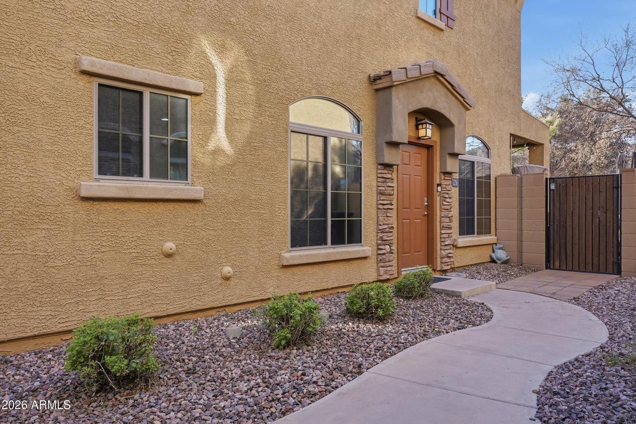 1350 S Greenfield Rd. #1216, Mesa, AZ 85206