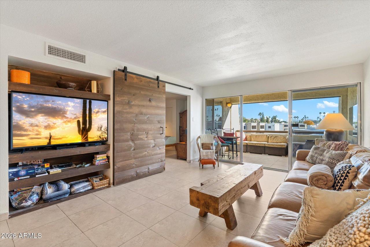 7625 E Camelback Rd. #B325, Scottsdale, AZ 85251