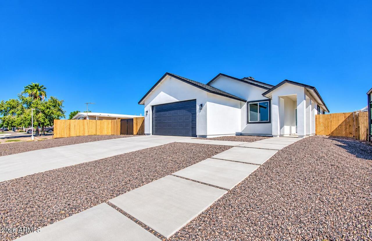 1523 S Hale Dr., Apache Junction, AZ 85120