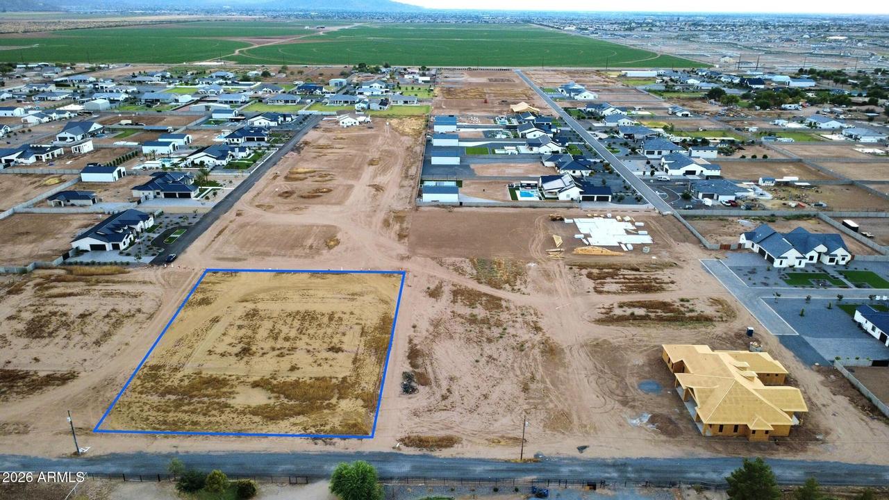 N Morningside Ct. #A, San Tan Valley, AZ 85140