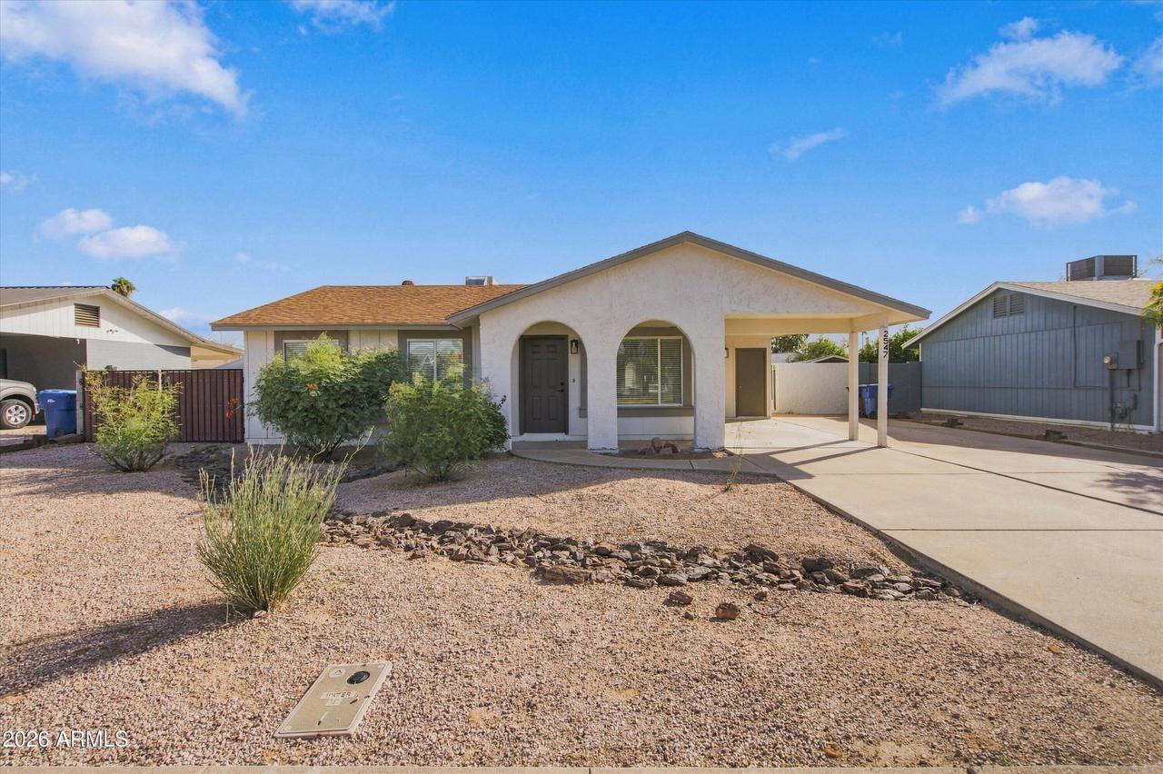 2547 E Billings St., Mesa, AZ 85213