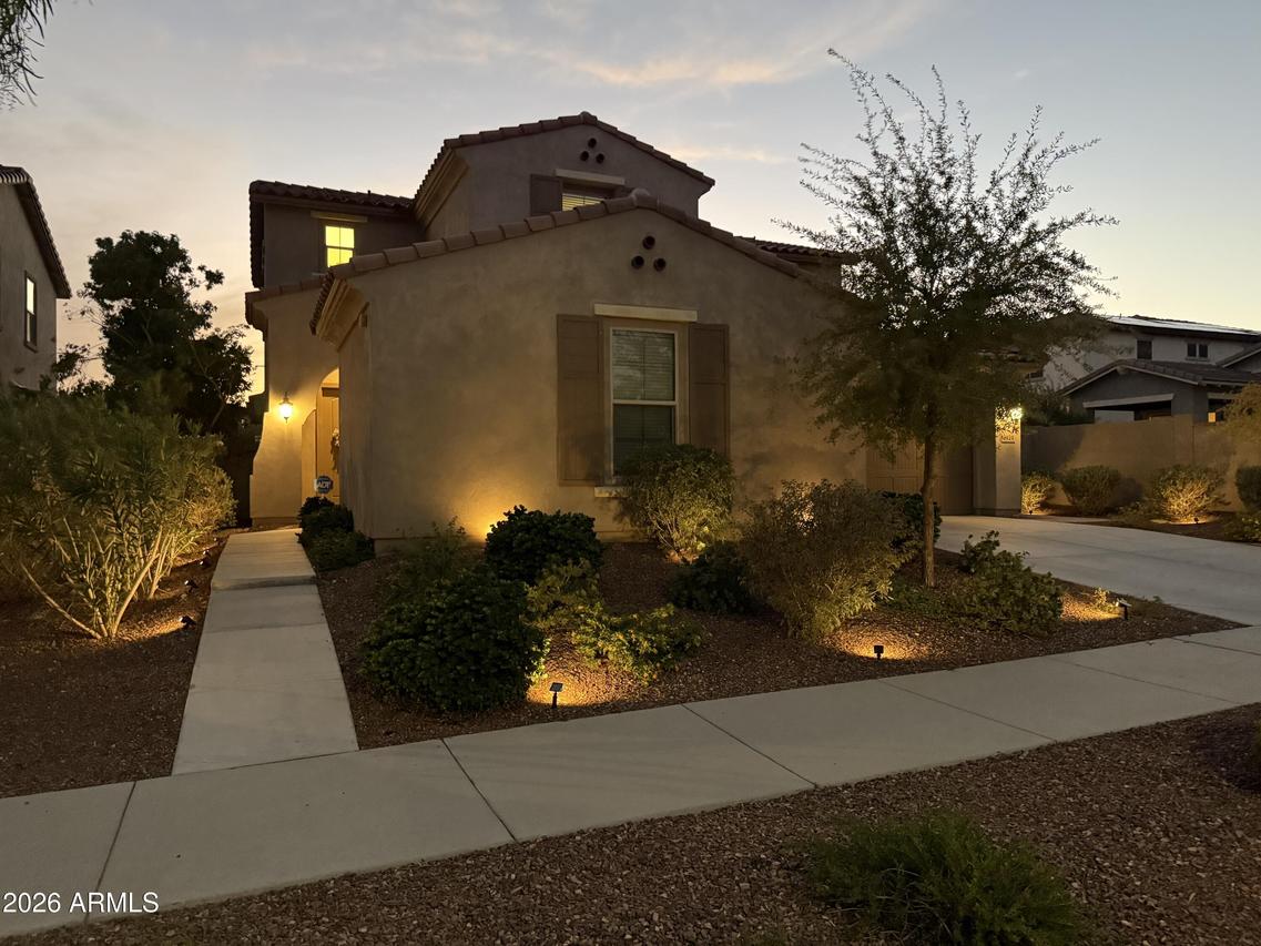 2424 N Acacia Way, Buckeye, AZ 85396