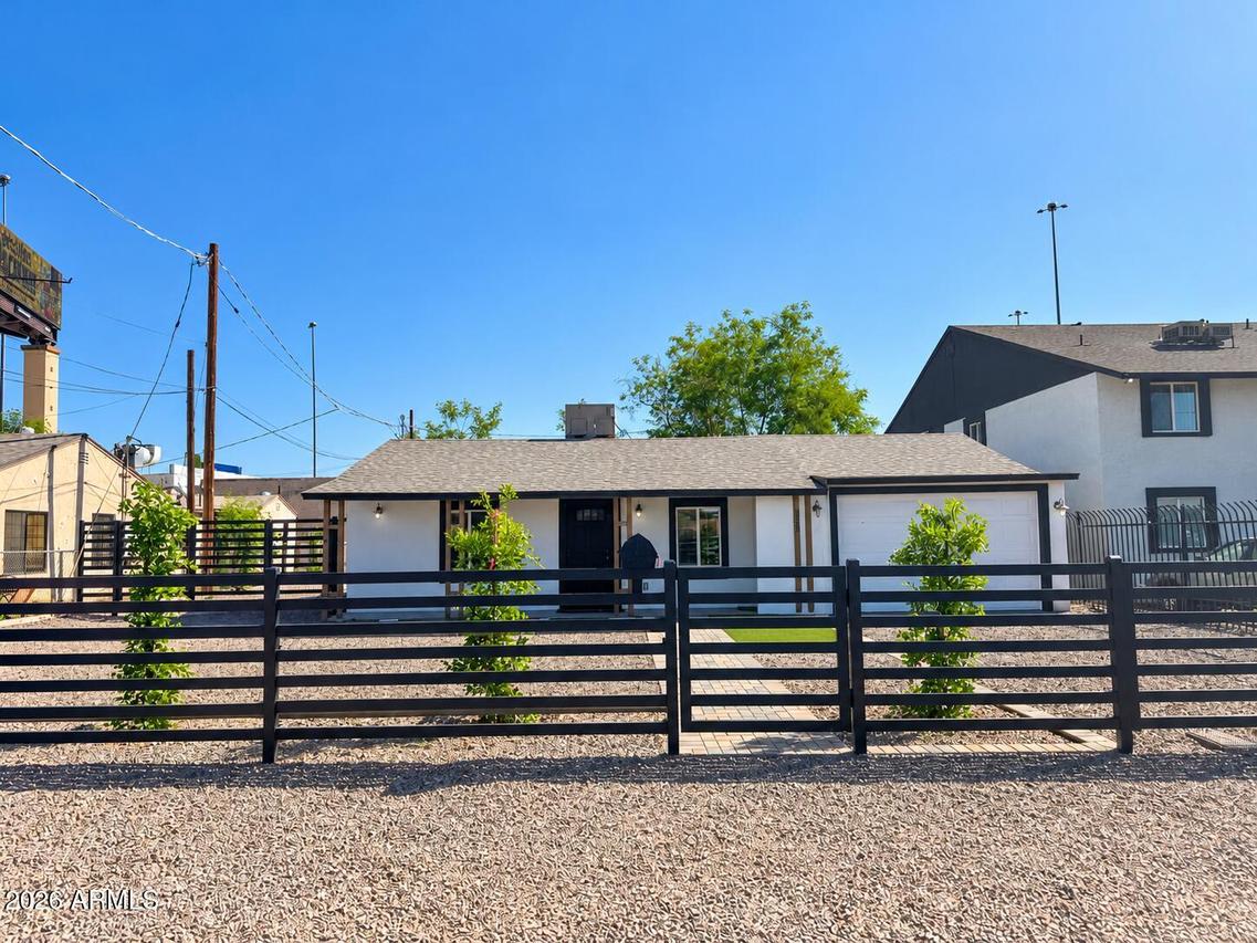 6823 N 25th Dr., Phoenix, AZ 85017