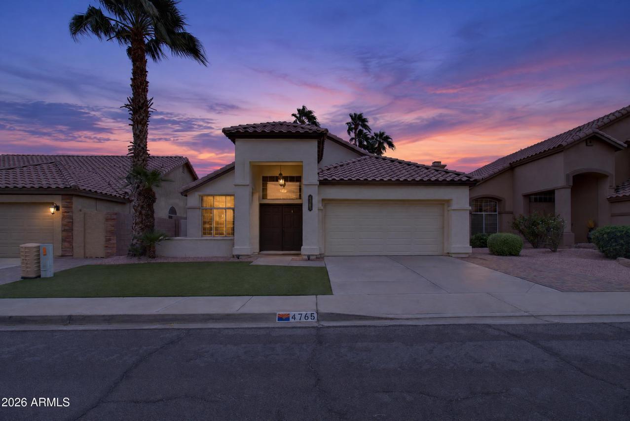 4765 E Bighorn Ave., Phoenix, AZ 85044