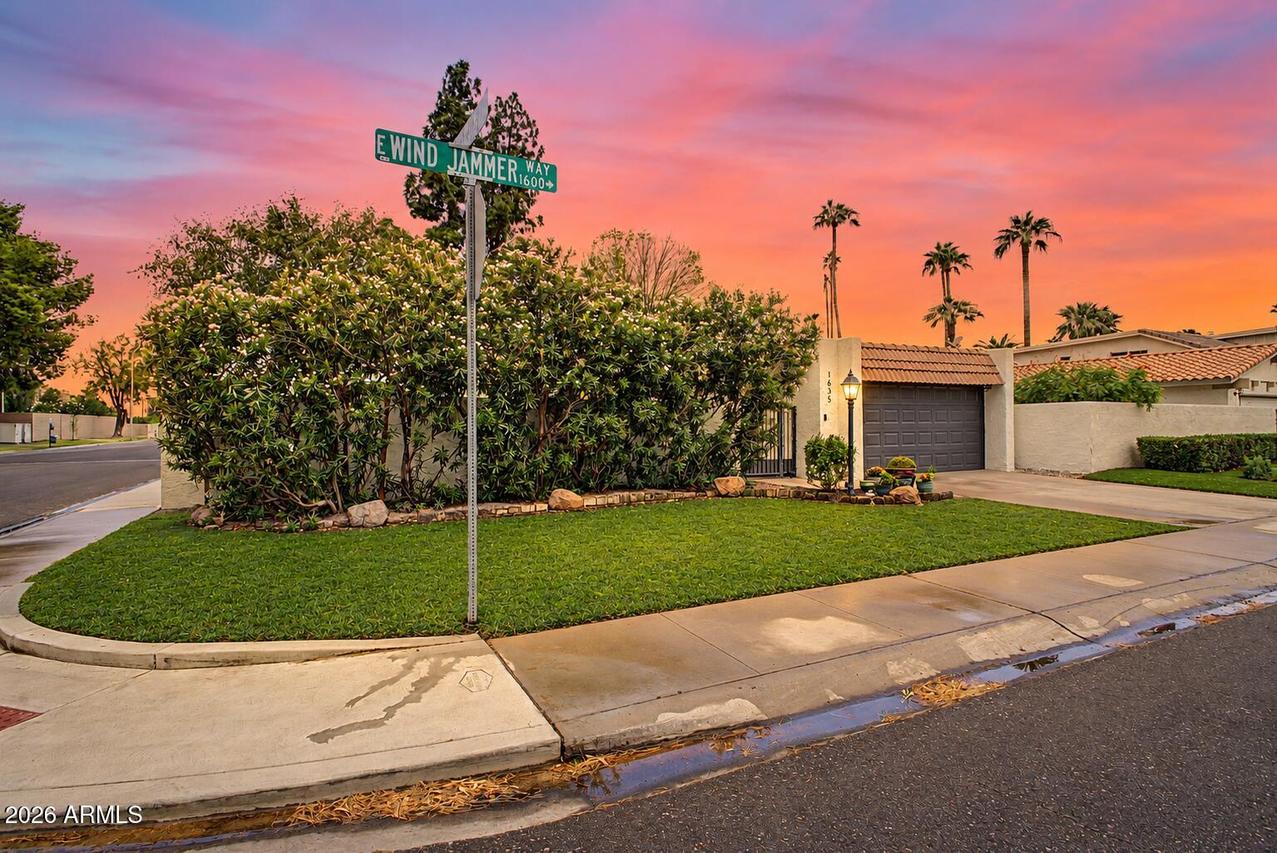 1635 E Windjammer Way, Tempe, AZ 85283