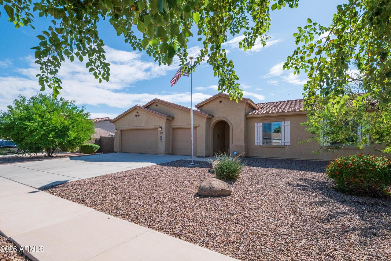 5537 W Huntington Dr., Laveen, AZ 85339