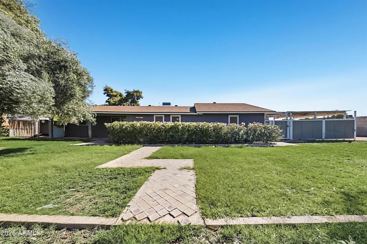 17415 N 73rd Ave., Glendale, AZ 85308