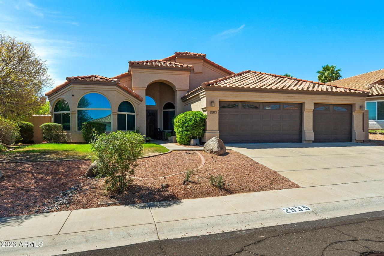 2935 E Redfield Rd., Phoenix, AZ 85032
