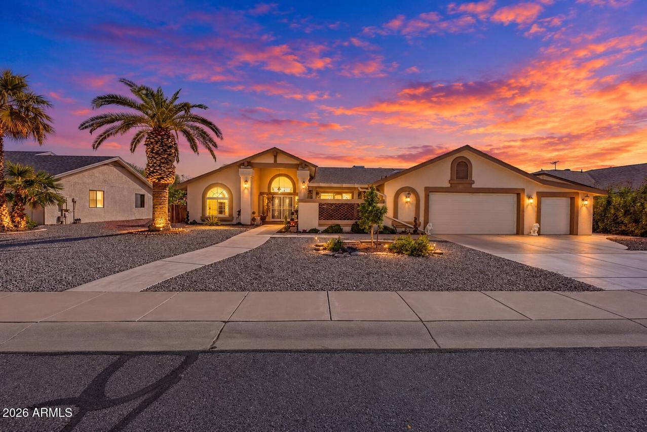18023 N 136th Dr., Sun City West, AZ 85375