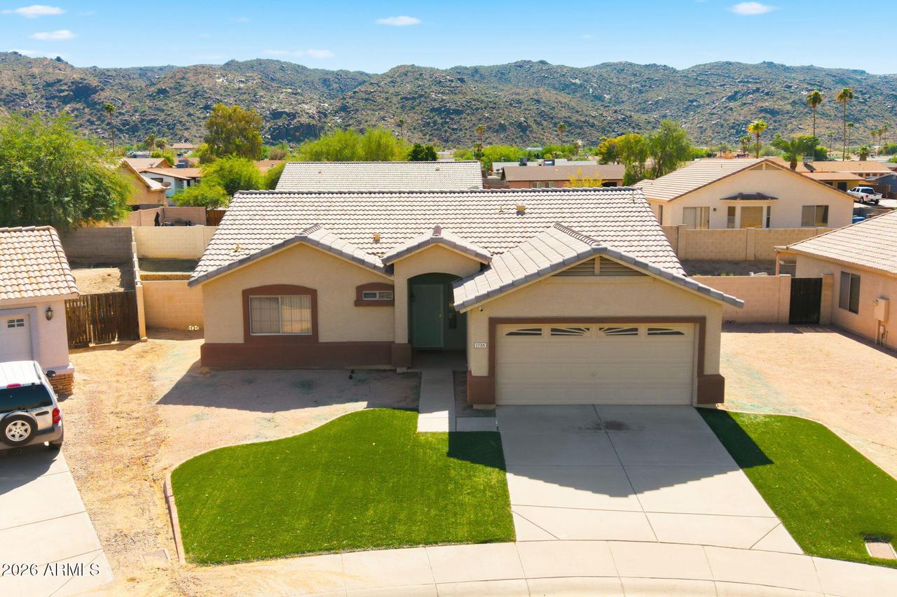 1735 E Alicia Dr., Phoenix, AZ 85042