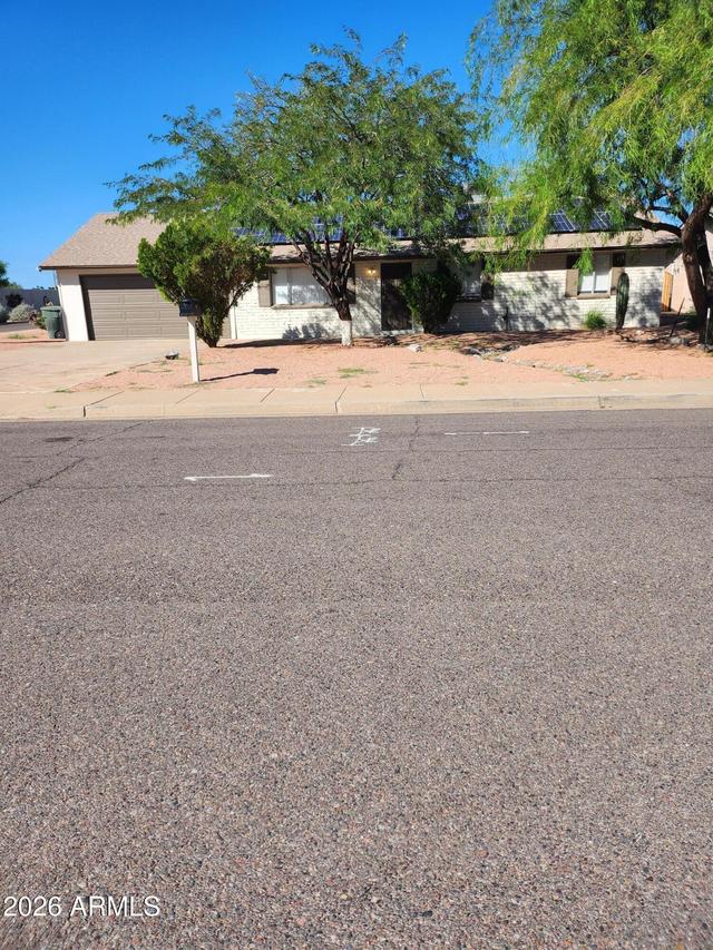 3630 E Paradise Ln., Phoenix, AZ 85032