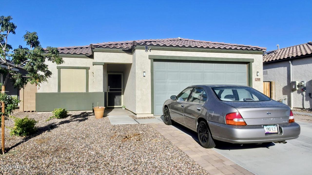 7418 N 127th Dr., Glendale, AZ 85307