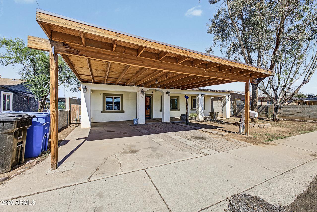 3216 W Pierce St., Phoenix, AZ 85009