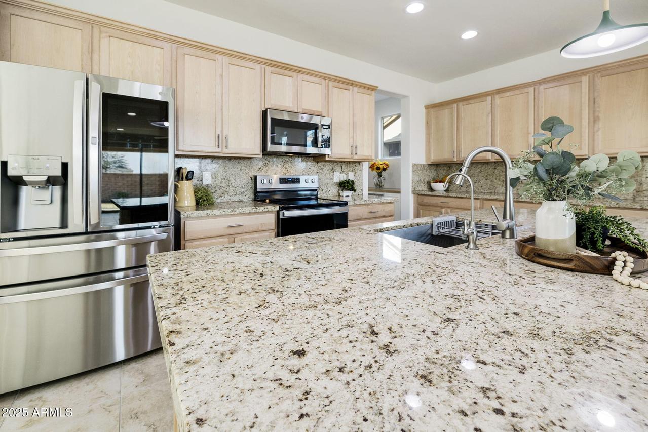 5823 S Del Rancho, Mesa, AZ 85212