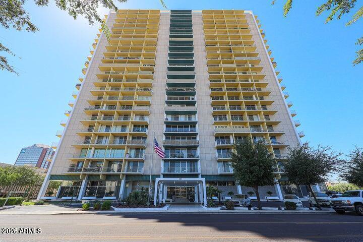207 W Clarendon Ave. #12H, Phoenix, AZ 85013