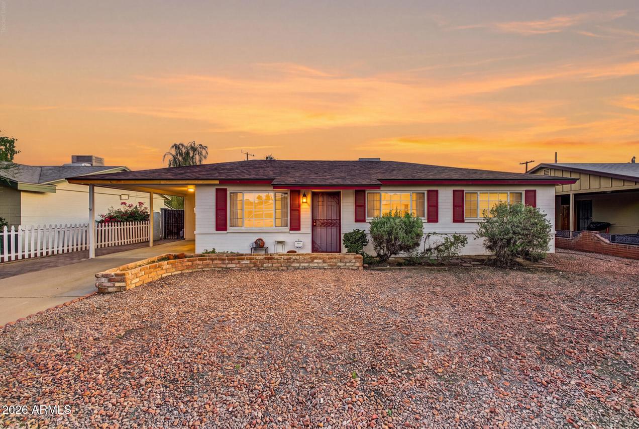1007 E Ruth Ave., Phoenix, AZ 85020