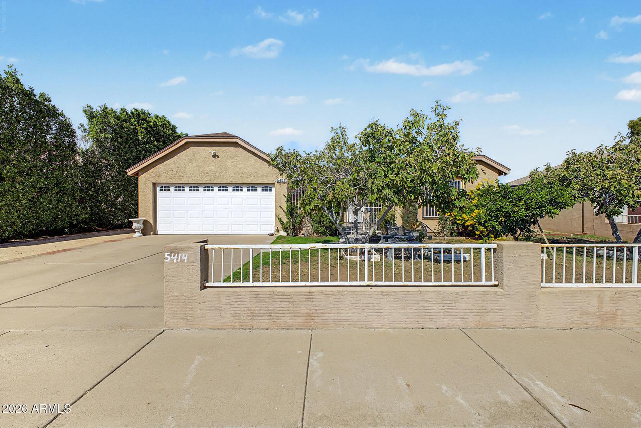 5414 W Eugie Ave., Glendale, AZ 85304