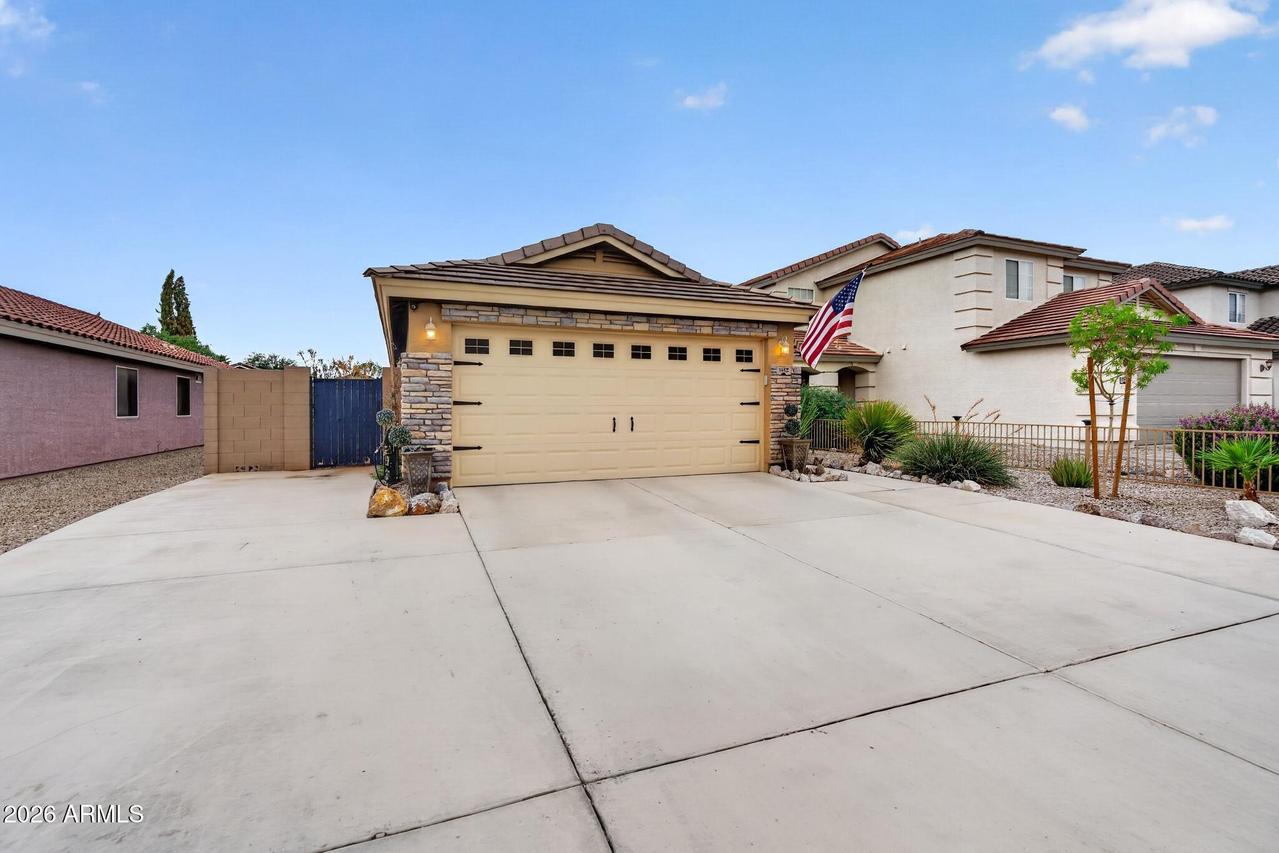 1413 E Saguaro Tr., San Tan Valley, AZ 85143
