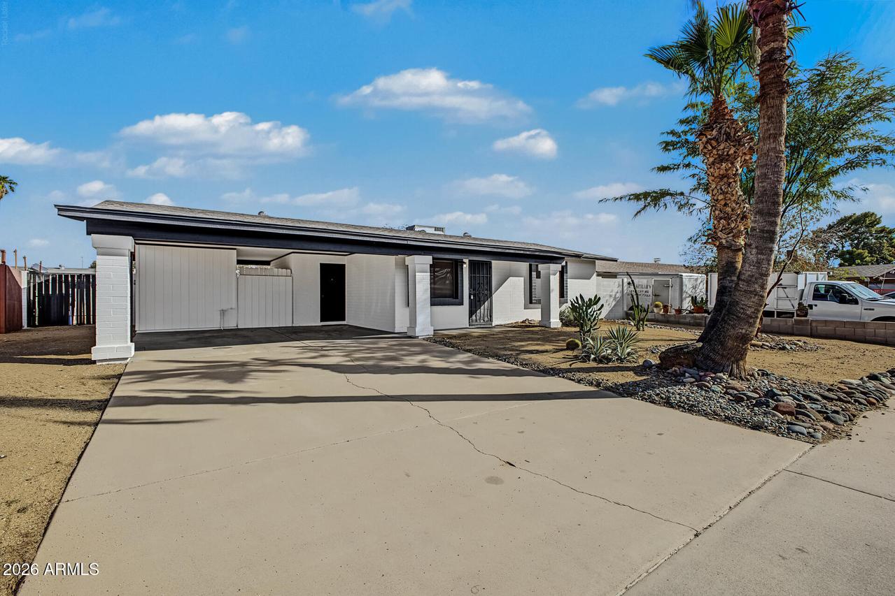 17605 N 9th Ave., Phoenix, AZ 85023