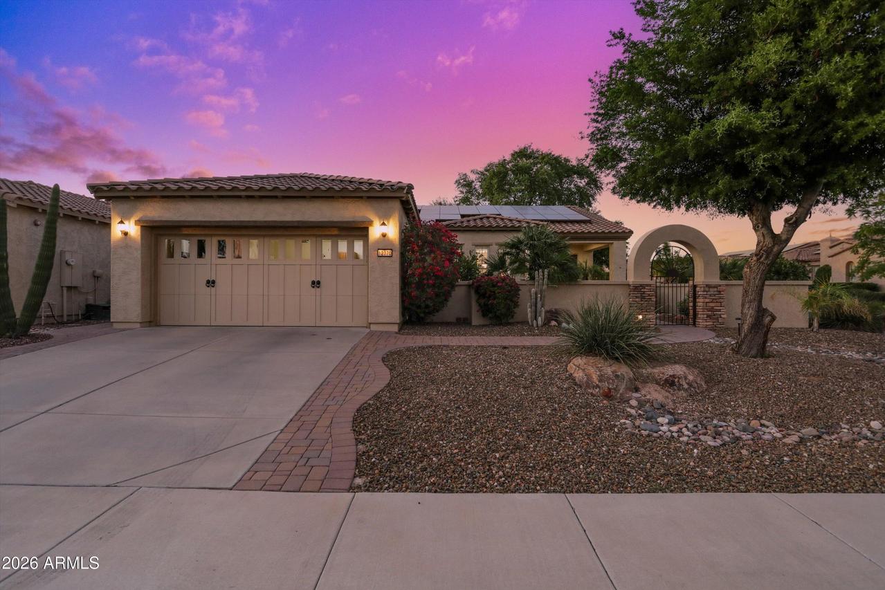 12370 W Roberta Ln., Peoria, AZ 85383