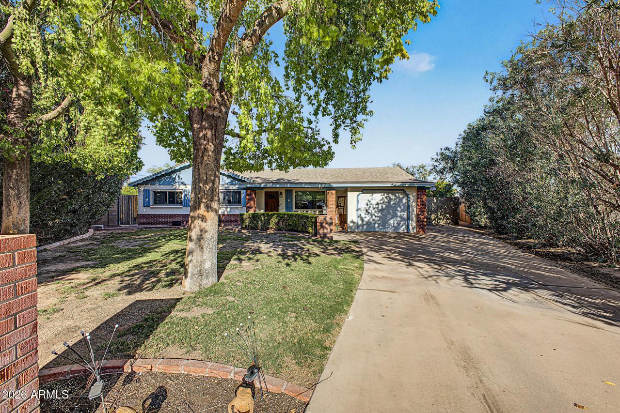 6820 E Diamond St., Scottsdale, AZ 85257