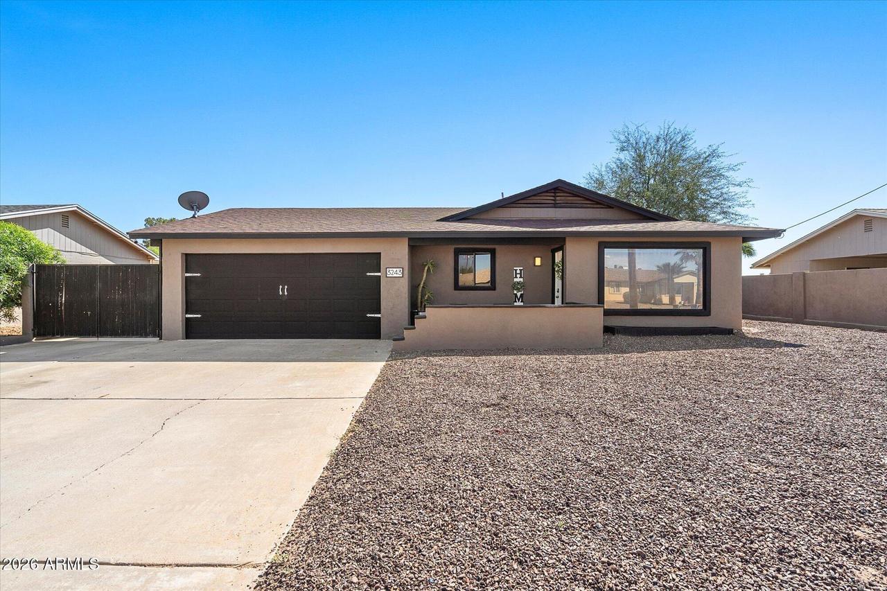 3243 W Grovers Ave., Phoenix, AZ 85053
