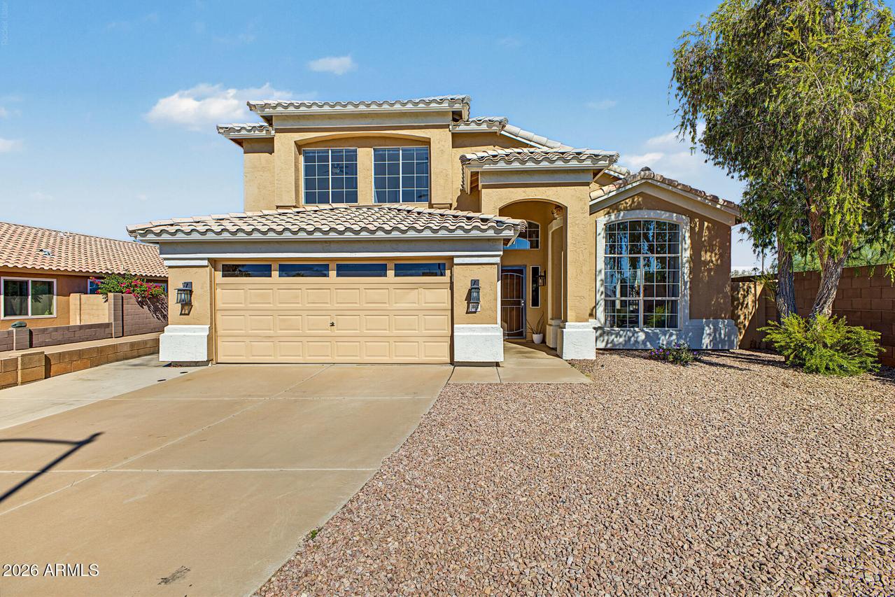 1002 W Kelton Ln., Phoenix, AZ 85023