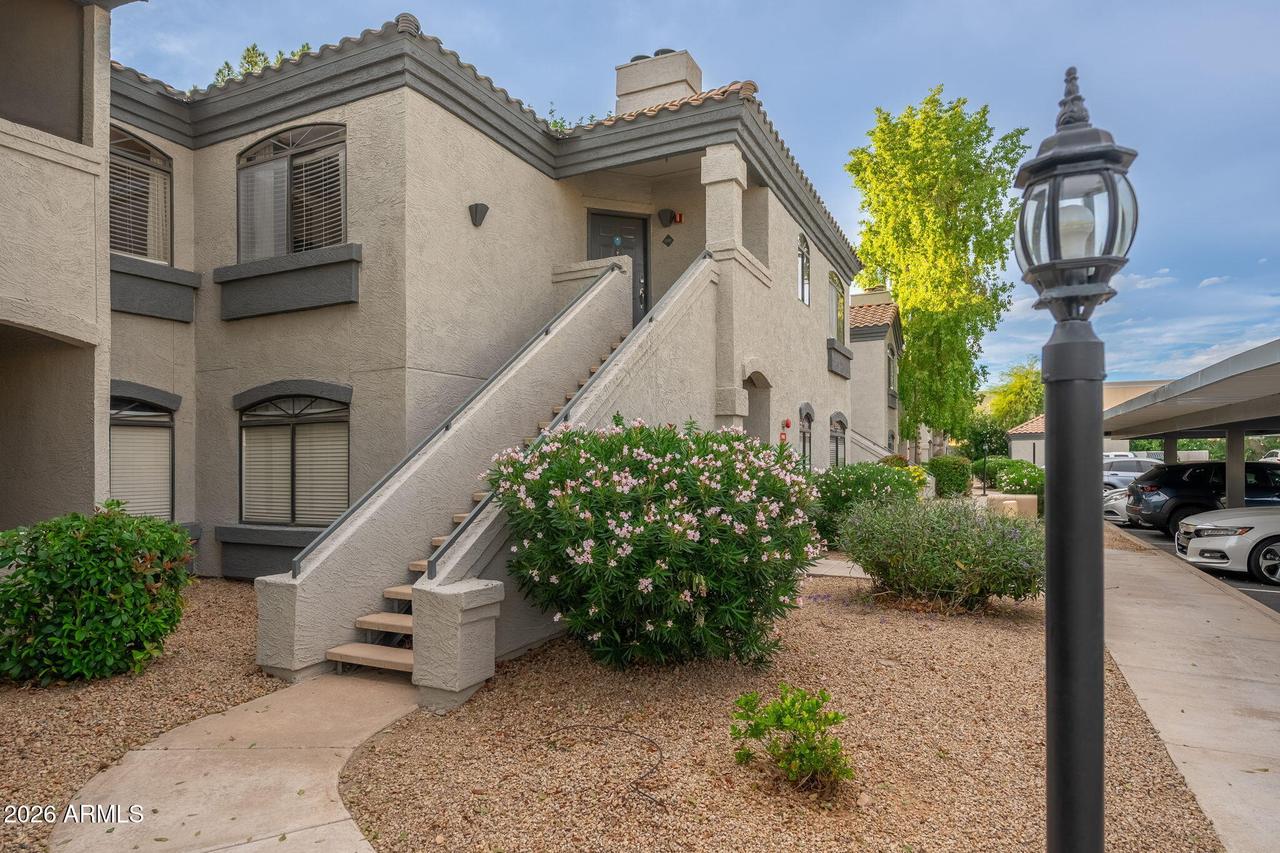 15095 N Thompson Peak Pkwy. #2082, Scottsdale, AZ 85260