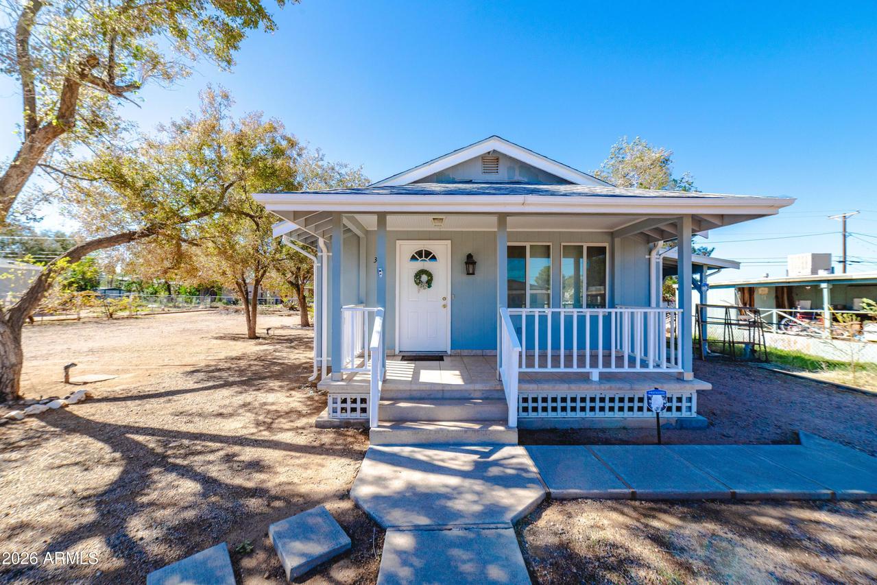 3560 E Warbler Ln., Kingman, AZ 86409