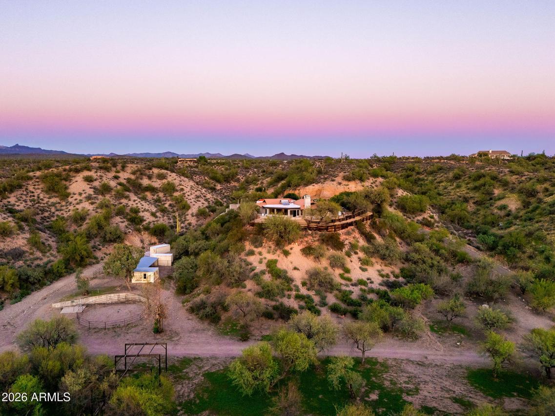 27610 W Gill Rd., Morristown, AZ 85342