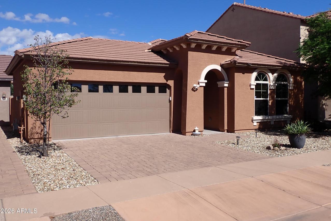 3242 W Florimond Rd., Phoenix, AZ 85086