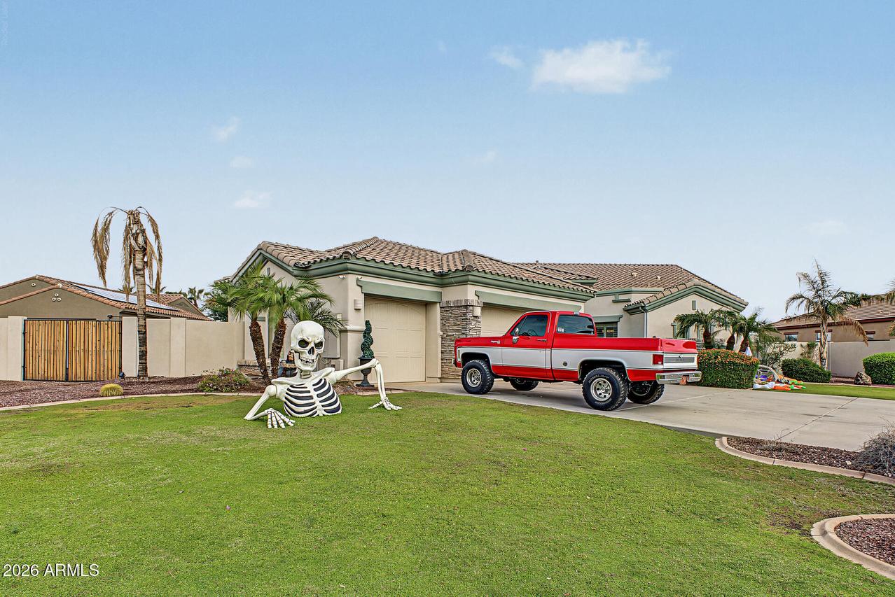 18422 W Montebello Ave., Litchfield Park, AZ 85340