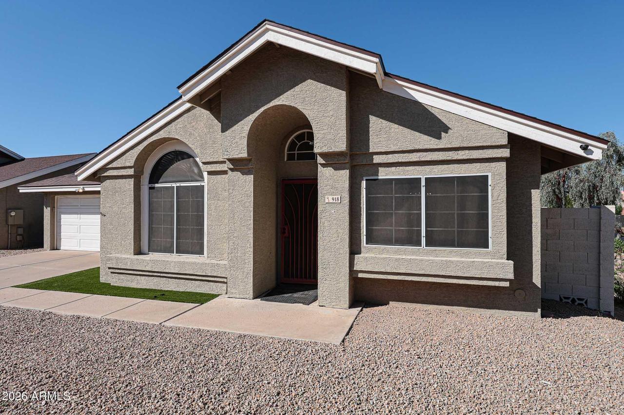 918 E Annette Dr., Phoenix, AZ 85022