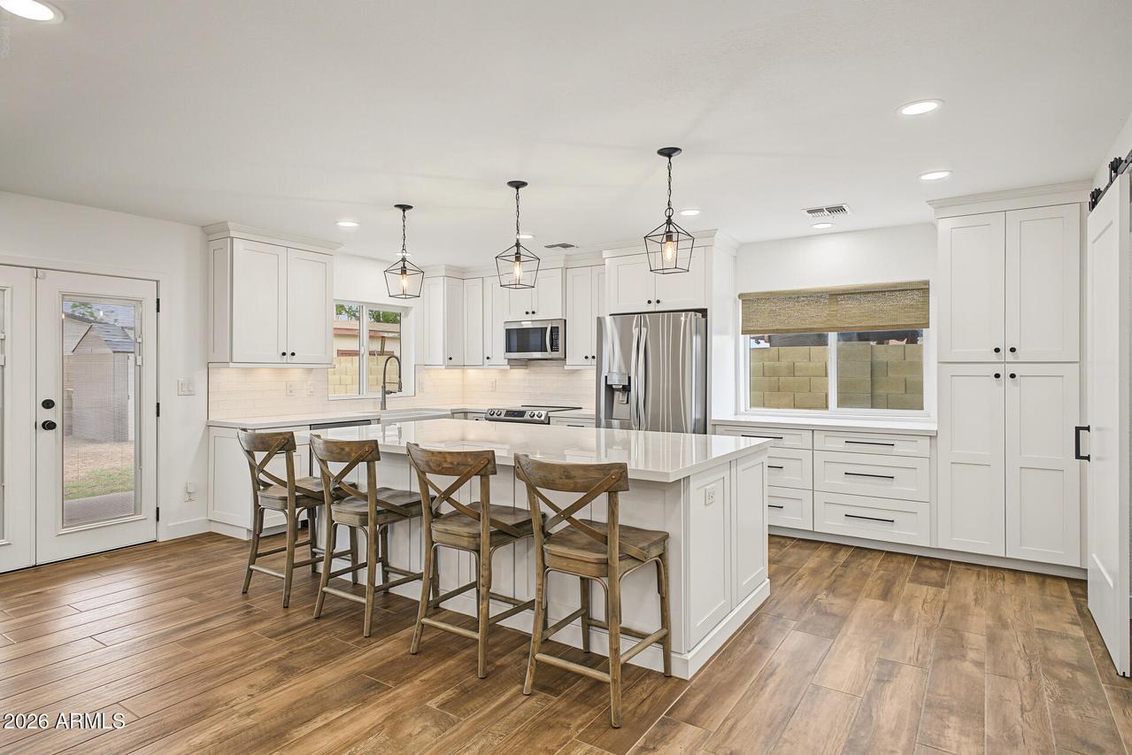 9203 W Gary Rd., Peoria, AZ 85345