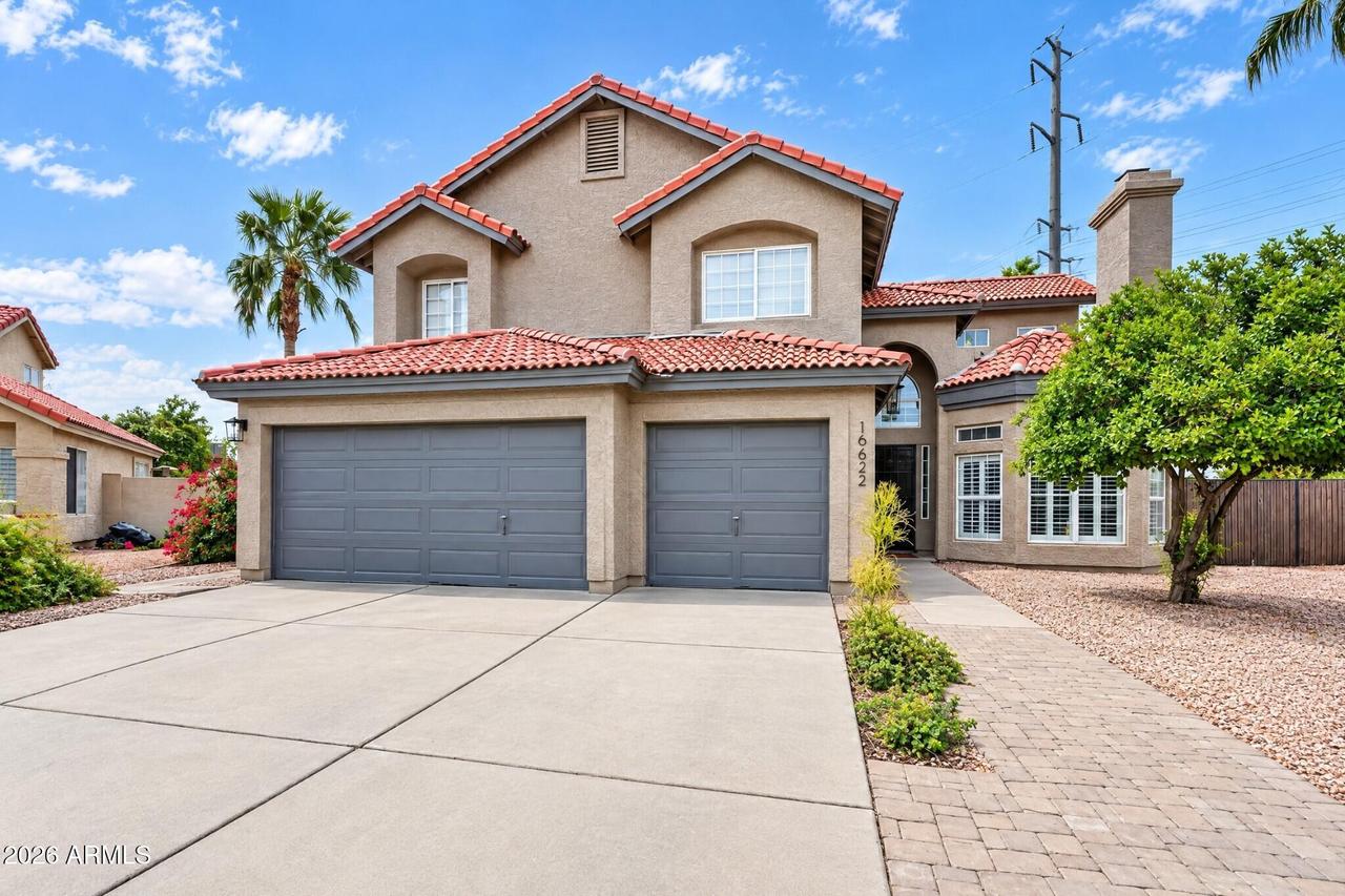 16622 S 41st St., Phoenix, AZ 85048