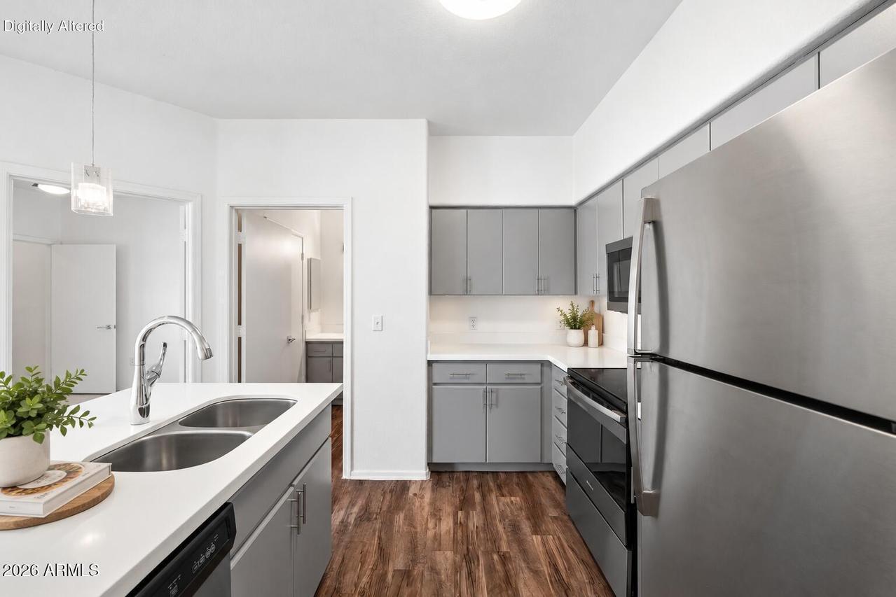 5302 E Van Buren St. #3016, Phoenix, AZ 85008