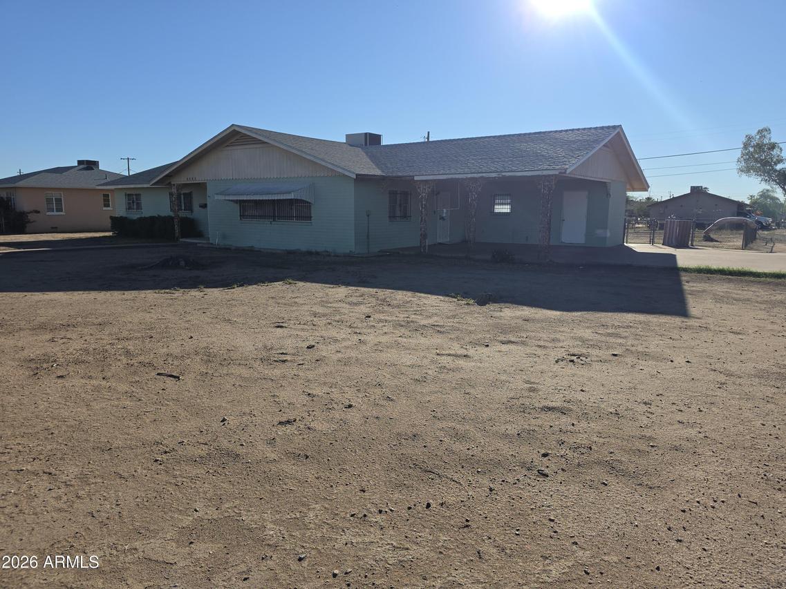 1219 N Park Ave., Casa Grande, AZ 85122