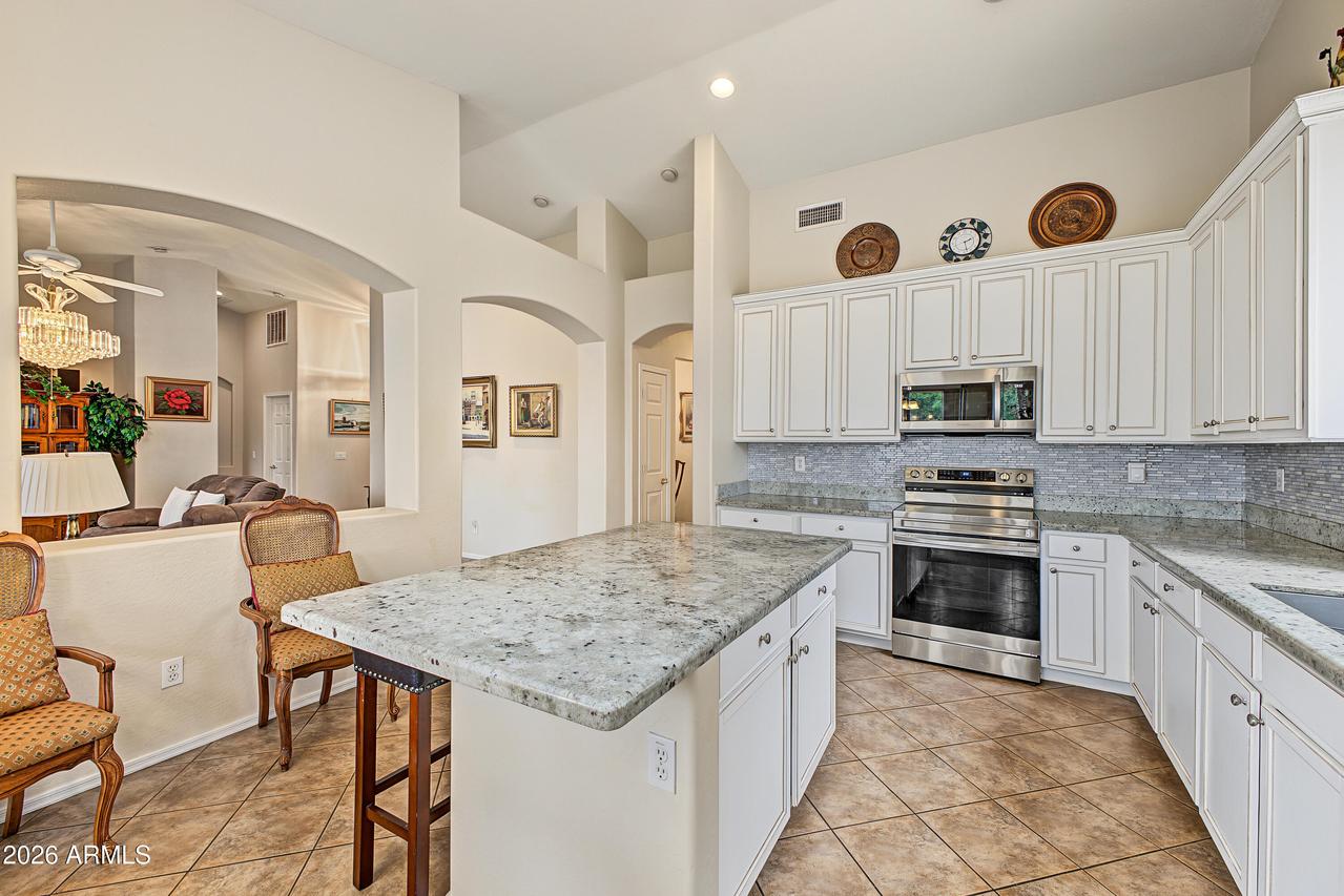 7407 S 25th Dr., Phoenix, AZ 85041