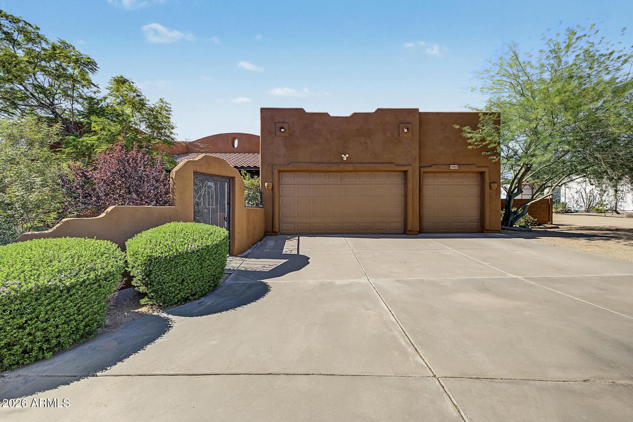38912 N 12th St., Phoenix, AZ 85086