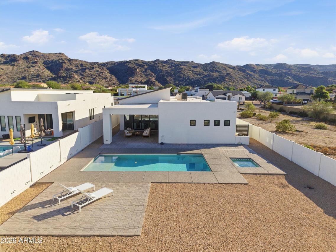 2240 E South Mountain Ave., Phoenix, AZ 85042