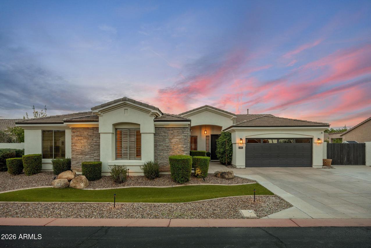 1082 E Longhorn Pl., Chandler, AZ 85286