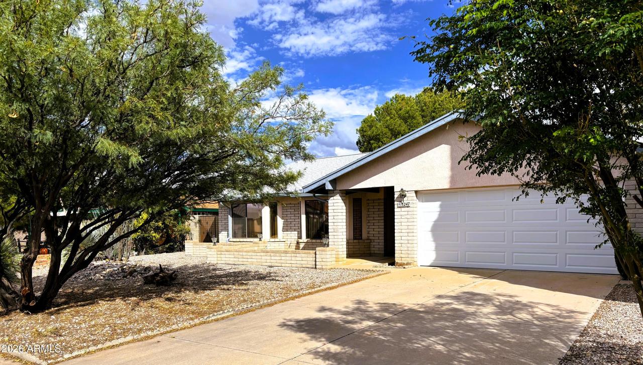 3247 Peregrine Dr., Sierra Vista, AZ 85650