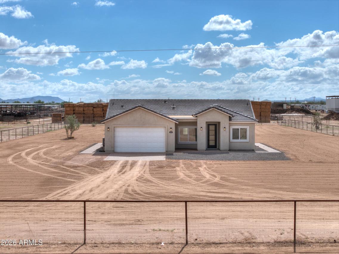 651 N Brindle Rd., Maricopa, AZ 85138