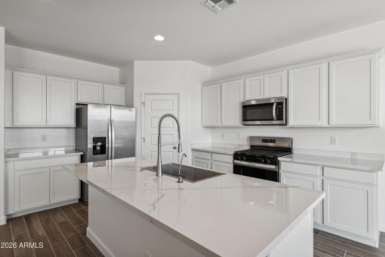 2646 W Sentiero Ave., Apache Junction, AZ 85120